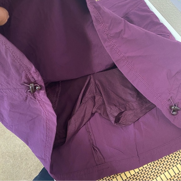Athleta Rip Stop Skort Sangria Size 4 Hiking Travel Sporty Stretch Breathable - Picture 7 of 13